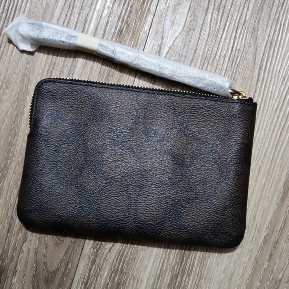 ❤️ COACH Wristlet Corner Zip Coinpurse Wallet Card Holder Lightweight NWT - Picture 11 of 15